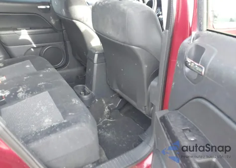 2013 Jeep Patriot Latitude z USA, uszkodzony, nr VIN 1C4NJRFB1DD253715